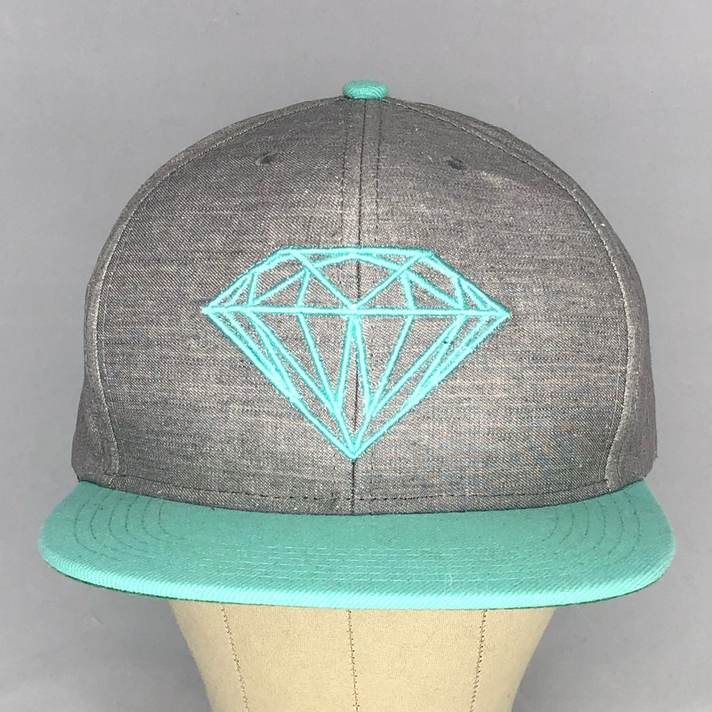 DIAMOND SUPPLY CO. SnapBack